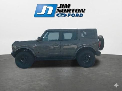 Used 2025 Ford Bronco Outer Banks AWD/4WD image 6