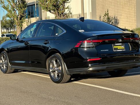 Used 2023 Honda Accord EX image 6