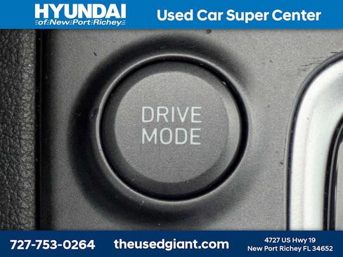 Used 2020 Hyundai Kona Limited FWD image 25