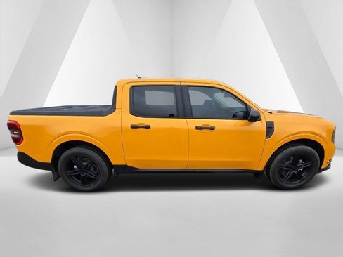 Used 2023 Ford Maverick XLT w/ Equipment Group 300A Standard image 8