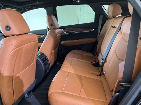 Used 2023 Cadillac XT5 Premium Luxury AWD/4WD image 14