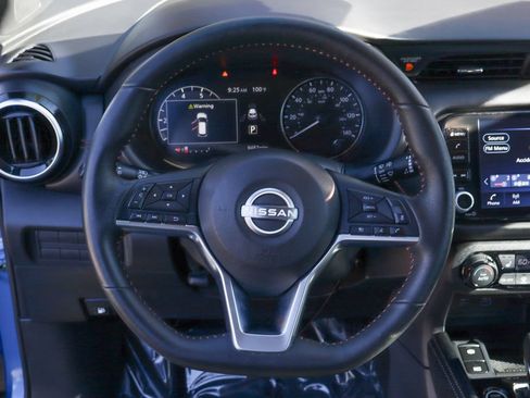 Used 2023 Nissan Kicks SR w/ SR Premium Package FWD image 21