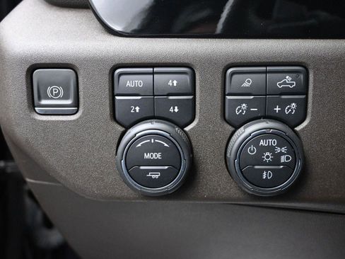 Used 2023 Chevrolet Silverado 1500 LTZ image 26