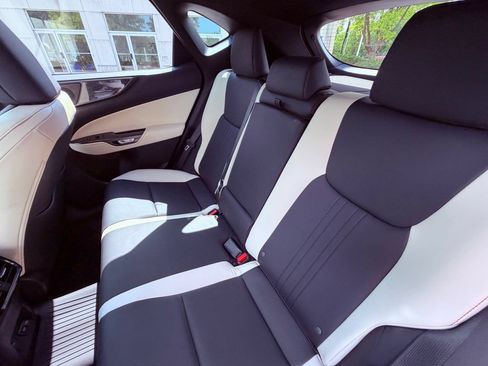 Certified 2024 Lexus NX 250 FWD image 15