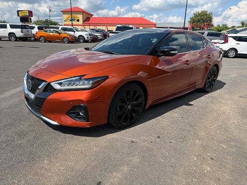 Used 2020 Nissan Maxima SR w/ Sport Mat Group FWD image 7