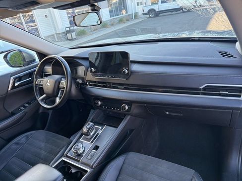 Used 2022 Mitsubishi Outlander SE AWD/4WD image 67