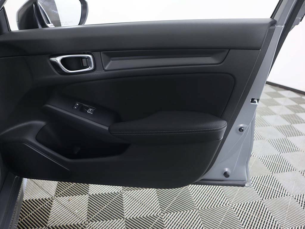 Certified 2025 Honda Civic Sport image 21