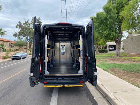 Used 2023 Ford Transit 250 148 High Roof Extended w/ Load Area Protection Package RWD image 8