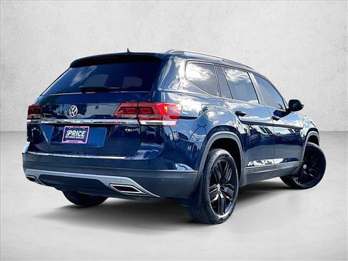 Used 2018 Volkswagen Atlas SE image 2
