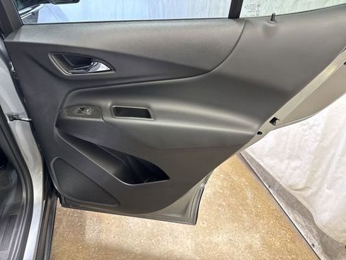 Certified 2024 Chevrolet Equinox LT image 25