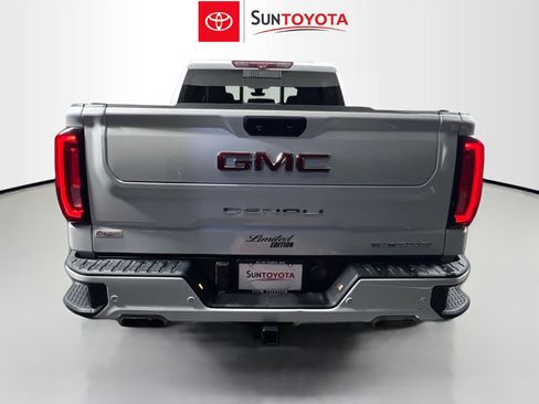 Used 2020 GMC Sierra 1500 Denali w/ Technology Package AWD/4WD image 5