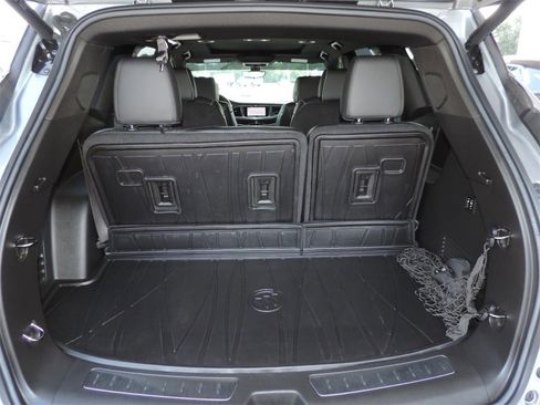 Certified 2024 Buick Enclave Avenir w/ Avenir Technology Package image 14