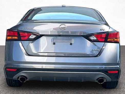 Used 2024 Nissan Altima 2.5 SV w/ SV Premium Package AWD/4WD image 6