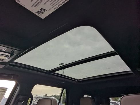New 2026 Chevrolet Tahoe High Country AWD/4WD image 26