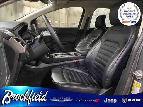 Used 2024 Ford Edge SEL w/ Convenience Package image 15