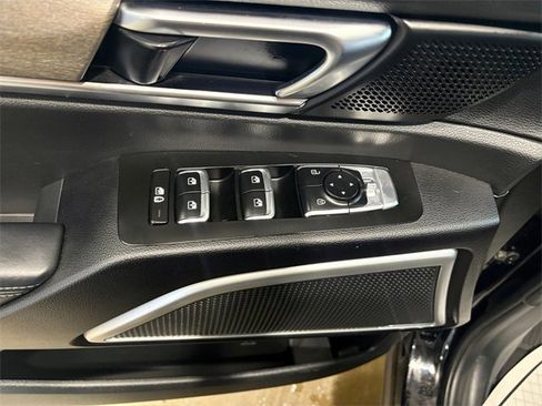 Used 2020 Kia Telluride EX w/ EX Premium Package image 19