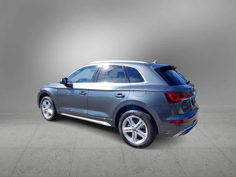 Used 2024 Audi Q5 e Premium Plus w/ Premium Plus Package AWD/4WD image 6