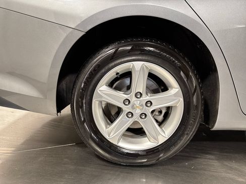 Used 2023 Chevrolet Malibu LT FWD image 13