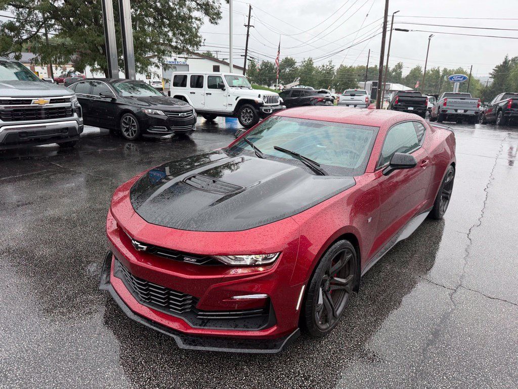 Used 2023 Chevrolet Camaro SS RWD image 11