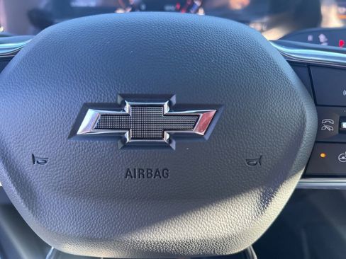 New 2026 Chevrolet Traverse LT w/ Midnight/Sport Edition image 17