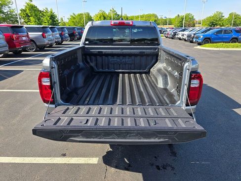 New 2026 GMC Canyon AT4 w/ AT4 Premium Package AWD/4WD image 24
