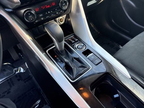 Used 2025 Mitsubishi Eclipse Cross SE AWD/4WD image 15