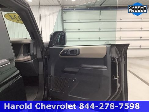 Used 2024 Ford Bronco Wildtrak image 10