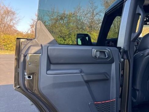 New 2025 Ford Bronco Raptor AWD/4WD image 30