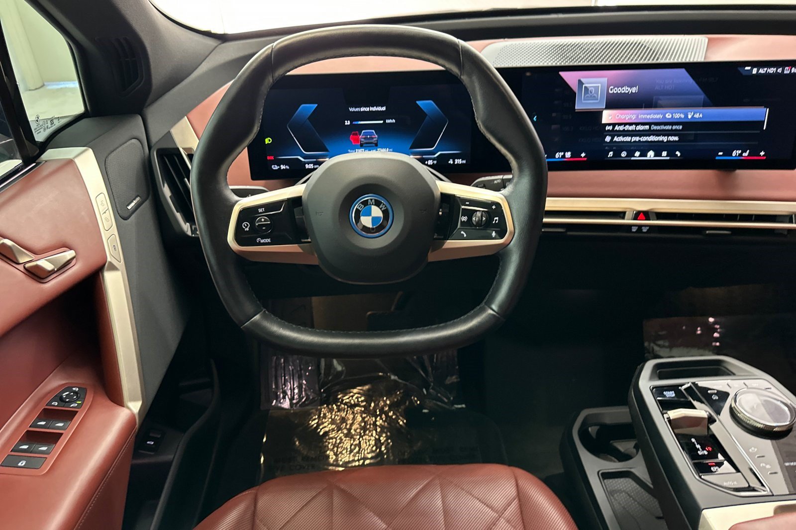 Certified 2024 BMW iX xDrive50 AWD/4WD image 32