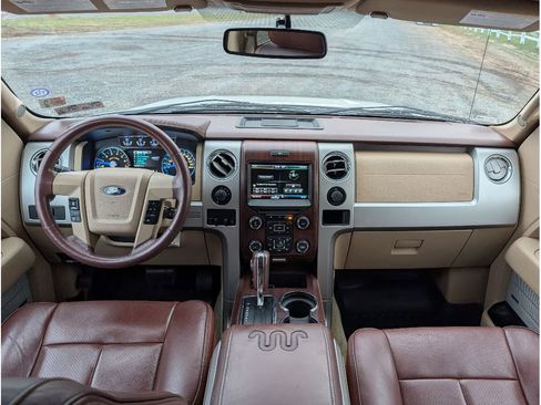Used 2014 Ford F150 King Ranch image 25