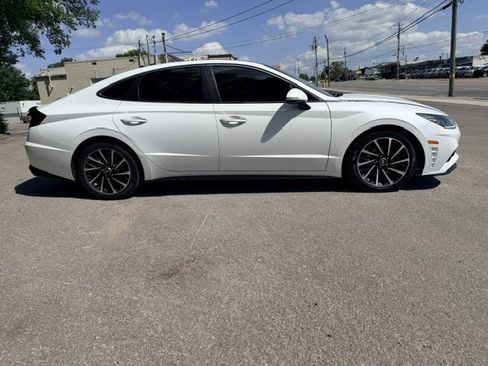 Used 2021 Hyundai Sonata Limited FWD image 4