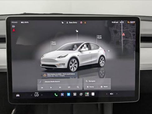 Used 2023 Tesla Model Y Long Range AWD/4WD image 27