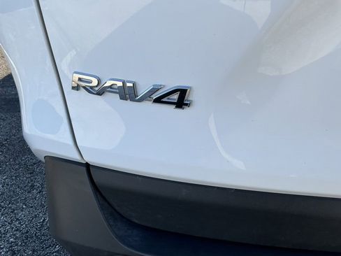 Used 2024 Toyota RAV4 LE image 6