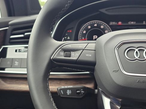 New 2026 Audi Q7 2.0T Premium image 32