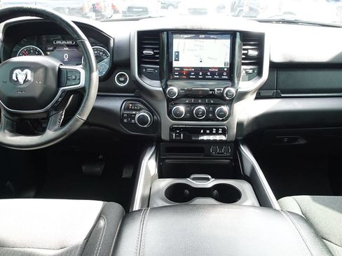 Used 2020 RAM 1500 Big Horn AWD/4WD image 45