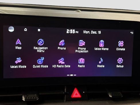 Used 2025 Kia Sportage SX image 15