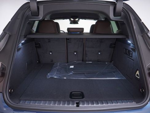 New 2026 BMW iX xDrive45 image 14