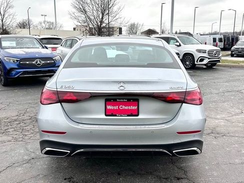 New 2026 Mercedes-Benz E 350 4MATIC Sedan image 9