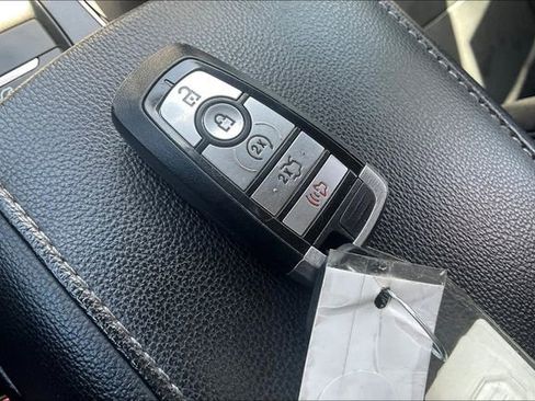 Certified 2019 Ford Fusion Energi Titanium image 11