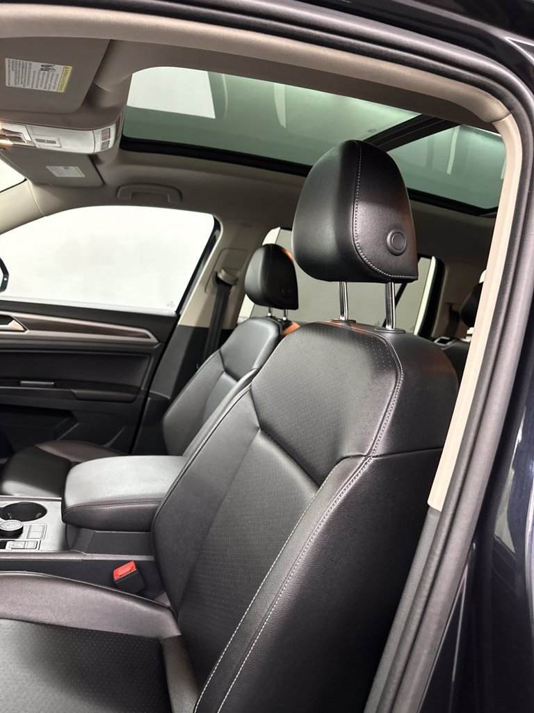 Used 2019 Volkswagen Atlas SE w/ Panoramic Sunroof Package AWD/4WD image 12
