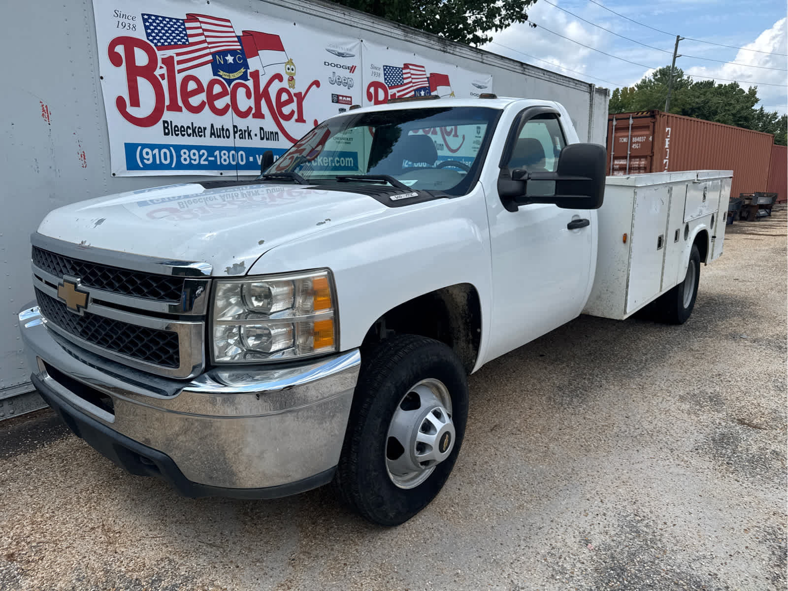 Used 2013 Chevrolet Silverado 3500 W/T RWD image 6