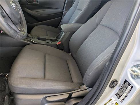 Used 2023 Toyota Corolla LE FWD image 15