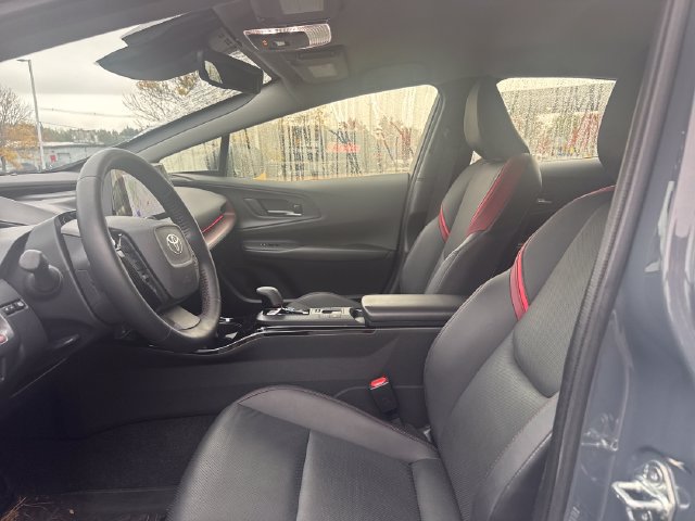 Used 2023 Toyota Prius Prime FWD image 14
