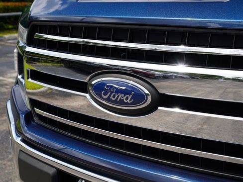 Used 2018 Ford F150 XLT image 5