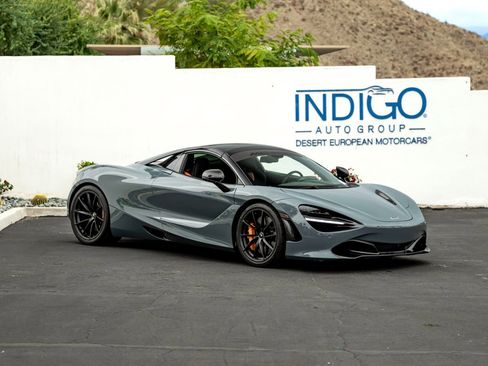 Used 2023 McLaren 720S Performance image 6