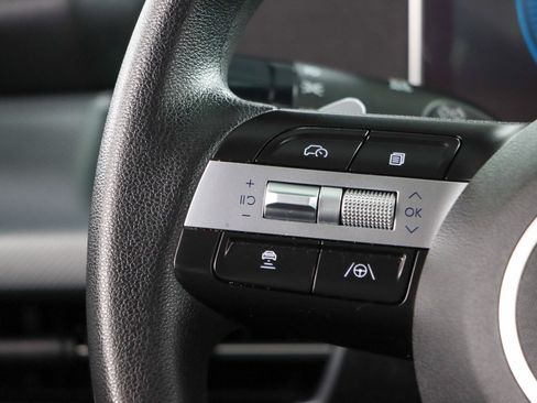 Used 2025 Hyundai Sonata SEL FWD image 13