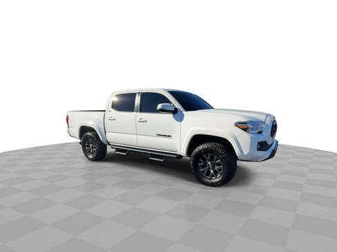 Used 2023 Toyota Tacoma SR5 image 6