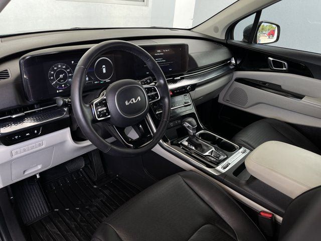 Used 2024 Kia Carnival SX Prestige FWD image 10