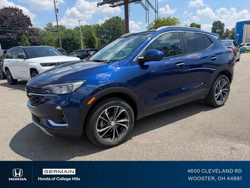 Used 2023 Buick Encore GX Select w/ Safety Package II AWD/4WD image 1
