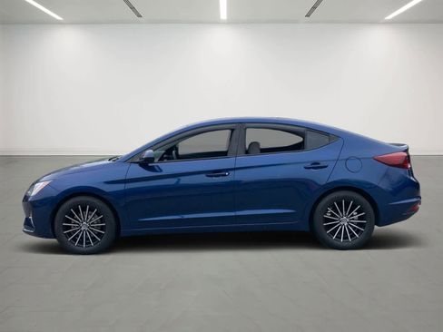 Used 2020 Hyundai Elantra SE image 3